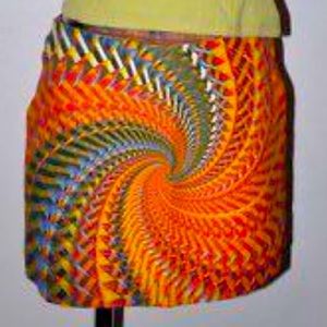 NOT SELLING.  LOOKING, NEEDING TO FIND THIS SKIRT!